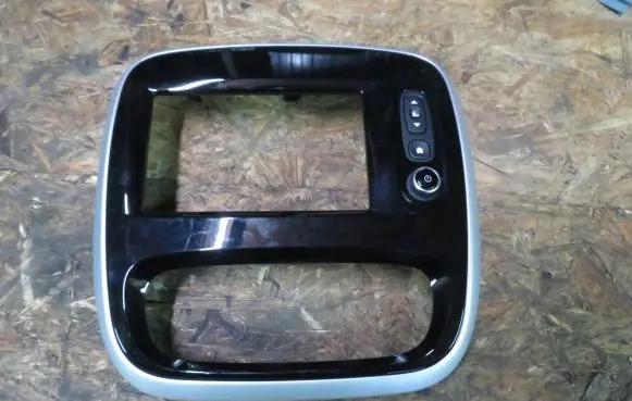 Renault Trafic III (X82) Radio/GPS head unit trim 281155473R