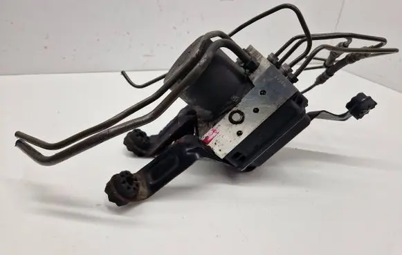 BMW 5 E60 E61 ABS Pump 6775742 6775740