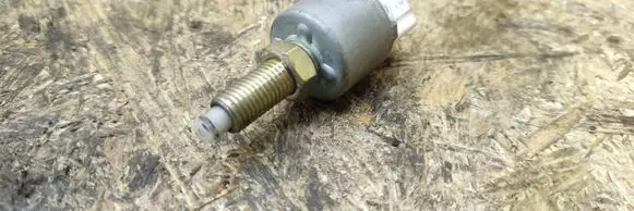 Toyota Yaris Brake pedal sensor switch 3720