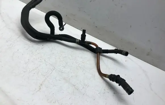 Audi A4 S4 B8 8K Fuel line/pipe/hose 059130299