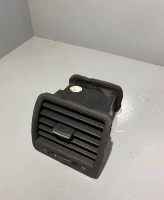 Volkswagen Golf V Dash center air vent grill 1K0819709 1K0819701