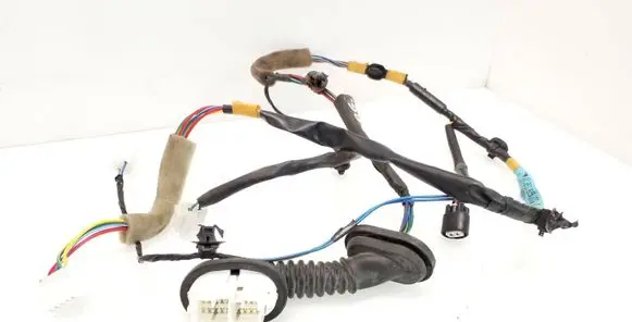 Suzuki Grand Vitara II Rear door wiring loom 3675165J00