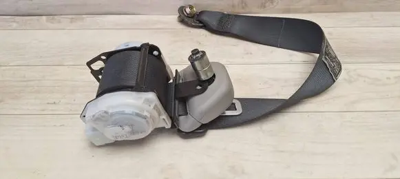 Mitsubishi Outlander Rear seatbelt TKAB0N692 JSD4604 1107112006