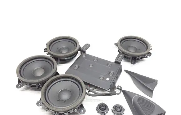 Volvo S60 Audio system kit 30657445 31409614 31384748