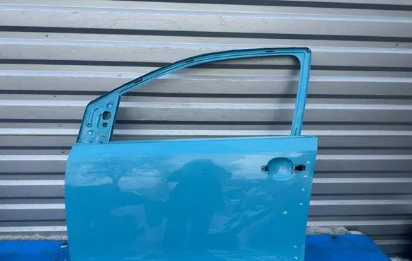 Volkswagen Up Front door 1S4831311F