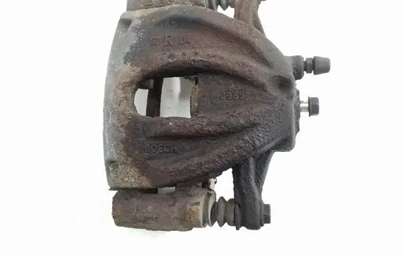 Toyota Corolla Verso AR10 Front brake caliper 4773005060
