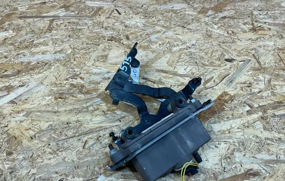 Mercedes-Benz C W204 Engine bonnet/hood hinges A2048800228 A2129066301