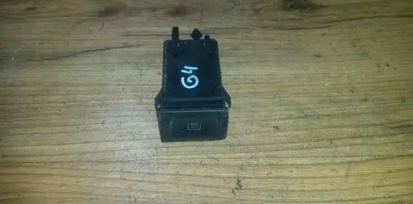 Volkswagen Golf IV Windscreen/window heater switch 1j0953235 1j0959621b