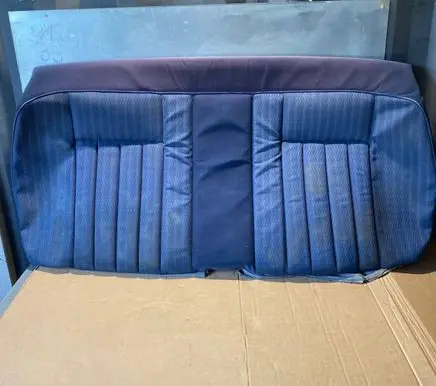 Mercedes-Benz E W124 Seat trim 1249102416