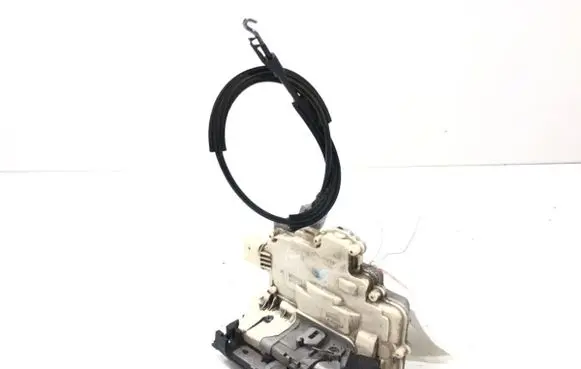 Seat Altea Rear door lock 5P0839011