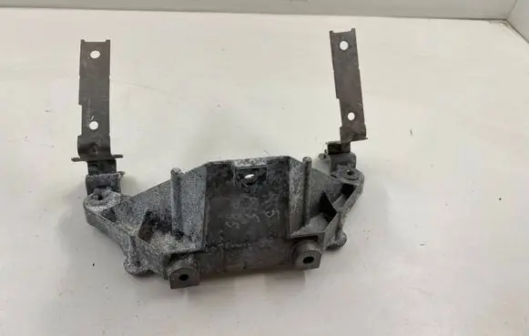 BMW X6 F16 Gearbox mounting bracket 7137238 10060411
