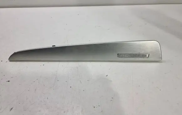 Audi Q5 SQ5 Dashboard glove box trim 8R1853190