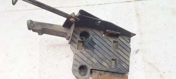 Renault Scenic I Battery box tray 8200071437