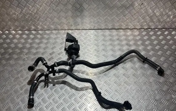 Renault Symbioz Water pump 210111061R