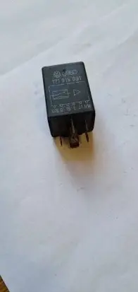 Volkswagen Golf II Other relay 171919091