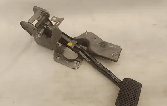 Ford Mach-E I Brake pedal LJ9C2D094AD