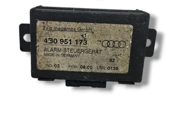 Audi A4 S4 B5 8D Alarm control unit/module 4B0951173