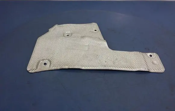 Audi A8 S8 D4 4H Exhaust heat shield 4H0825641C