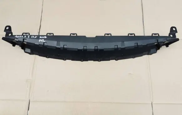 Opel Astra K Intercooler air guide/duct channel 39061597-SAJMON