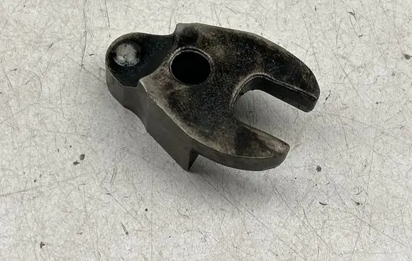 Ford Mondeo MK IV Fuel Injector clamp holder 