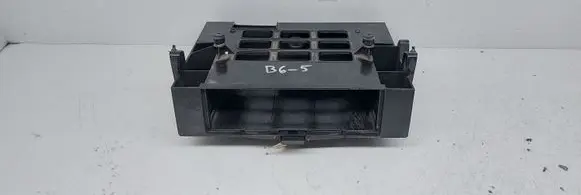Volkswagen PASSAT B6 Glove box 3C1857285