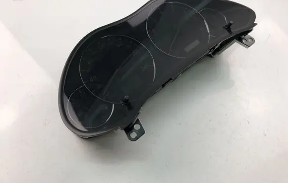 Toyota Avensis T250 Speedometer (instrument cluster) 8380005570H