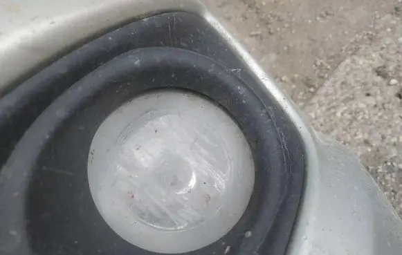 Toyota Avensis T250 Front fog light