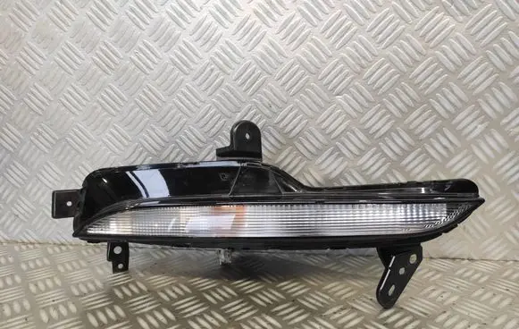 Renault Megane IV Front indicator light 261306376R 2BA01234902 2BA012349