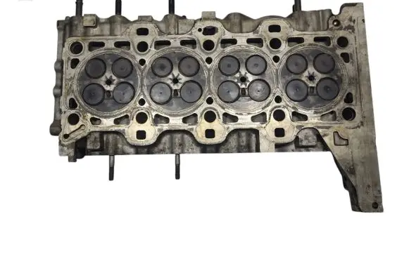 KIA Sportage Engine head 221112F700