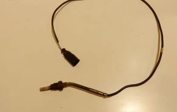 Audi A6 S6 C6 4F Exhaust gas temperature sensor 03G906088P 52243
