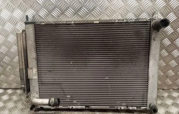 Nissan Note (E11) Coolant radiator
