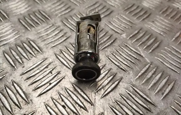 Mercedes-Benz 250 280 W108 Cigarette lighter 1108250553