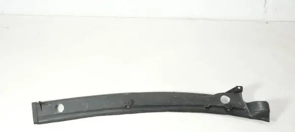 Audi A4 S4 B5 8D Wiper trim 8D1819403A