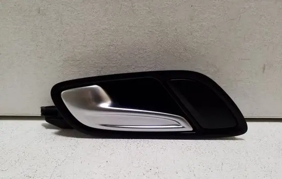 Audi TT TTS Mk2 Front door interior handle 8J1837019
