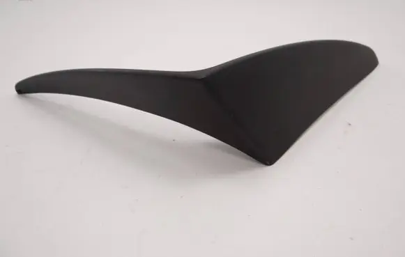 Front bumper lower grill