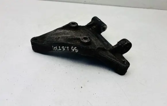 Audi A6 S6 C5 4B A/C compressor mount bracket 059260885E