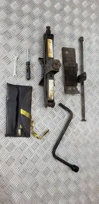 SsangYong Musso Lift Jack 