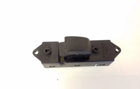 Mitsubishi Grandis Electric window control switch 8608A023 515142