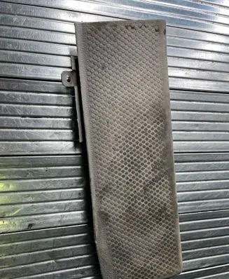Volkswagen Caddy Sill/side skirt trim 1T1864777