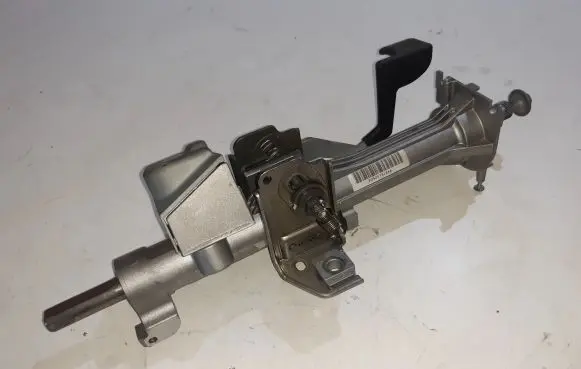 Jeep Grand Cherokee (WK) Steering wheel axle P05057318AA
