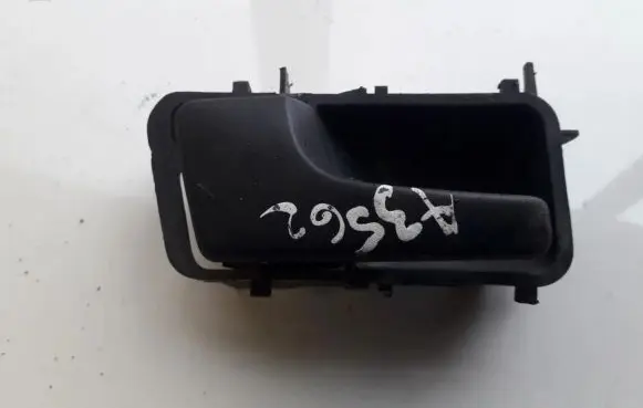 Volkswagen PASSAT B3 Rear door interior handle 357837235