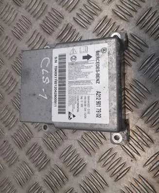 Mercedes-Benz CLS C218 X218 Airbag control unit/module A2129017902