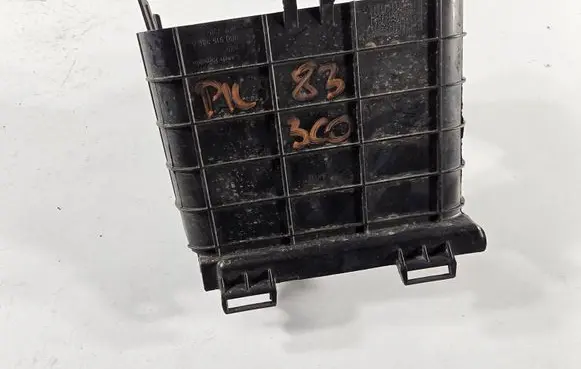 Audi A3 S3 8P Battery box tray 3C0915336A