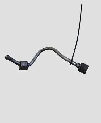Mazda 6 Fuel injector supply line/pipe
