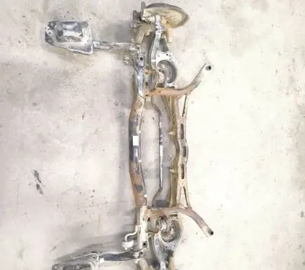 Skoda Octavia Mk2 (1Z) Rear subframe 1K0505315BG 1K0511305DC