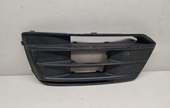 Audi Q5 SQ5 Front bumper lower grill 80A807681