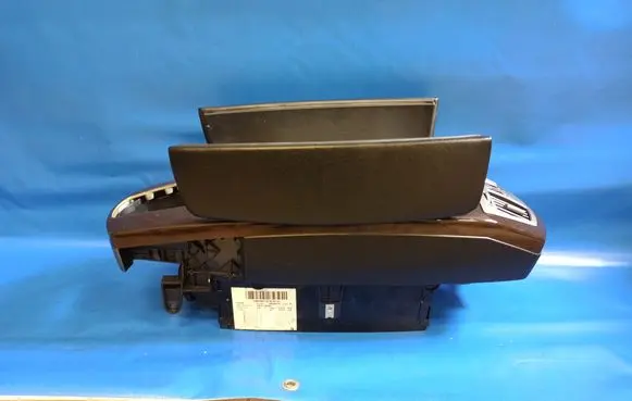 BMW 7 E65 E66 Armrest