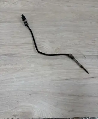 BMW X1 E84 Exhaust gas temperature sensor 7805606 2656001902