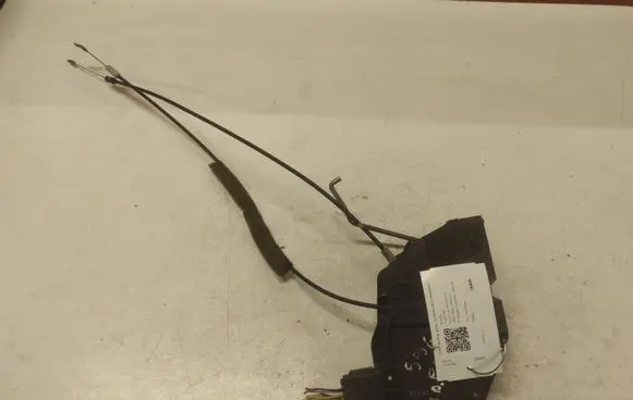 Mazda 3 I Front door lock 2400075