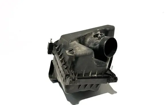 Toyota Verso Air filter box 177050R040 17070 177010R020